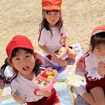 ピクニックごっこ　2歳児・年少組